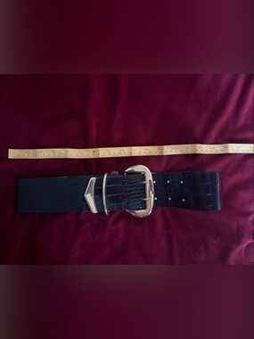 Wide Black Croc-Embossed Women’s Belt with Gold Buckle